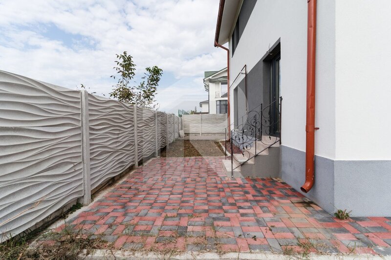 Snagov, vila moderna in liniste, natura si confort pentru familie.