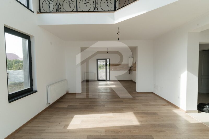 Snagov, vila moderna in liniste, natura si confort pentru familie.